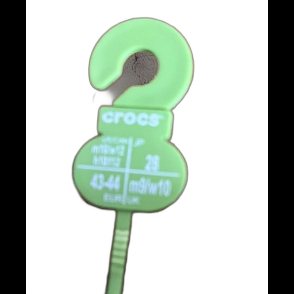 NEW Vineyard Vines Crocs Collab Classic Clog Woody Red M10 W12 Whale Jibbitz - Picture 5 of 6